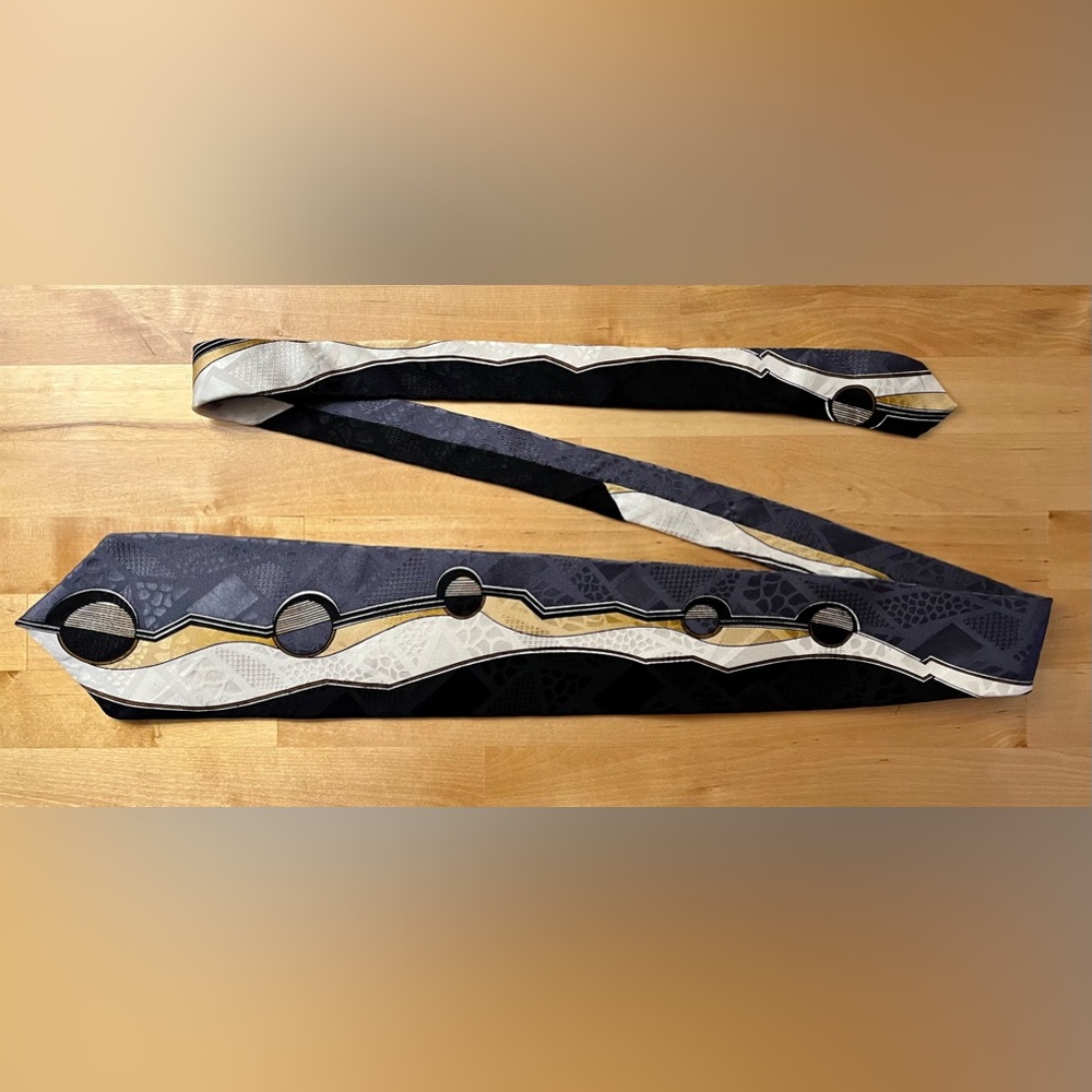 Gray and black silk tie